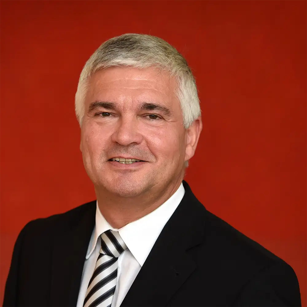 Dr. Hans Ulrich Schneider